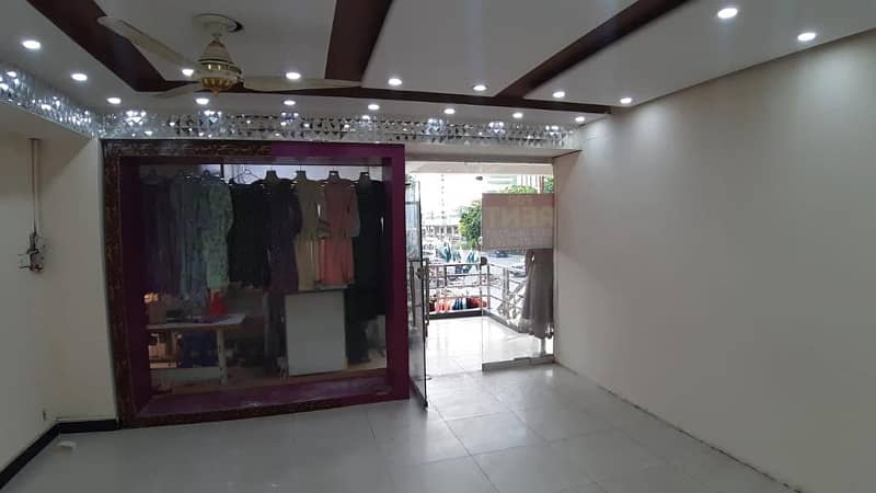 Brand New 500 sqft shop for rent in prime location of Pakistan Town. 8