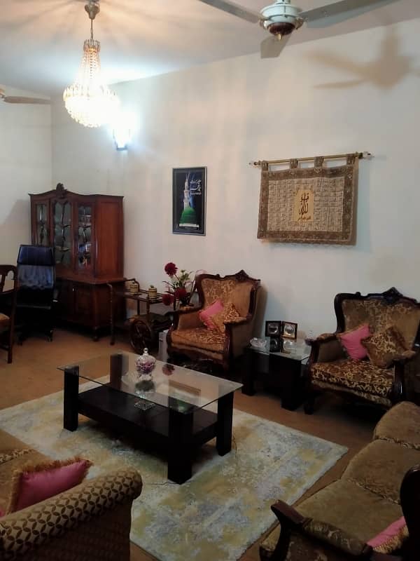 1 Kanal Upper Portion Available For Rent In Model Town 7
