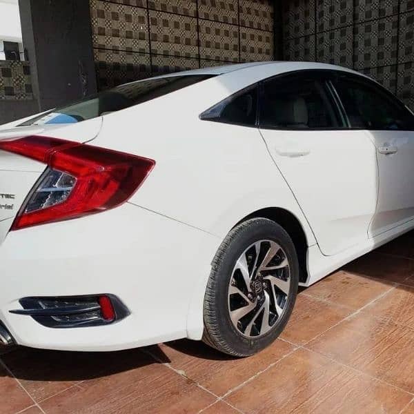 Honda Civic On Installments 4