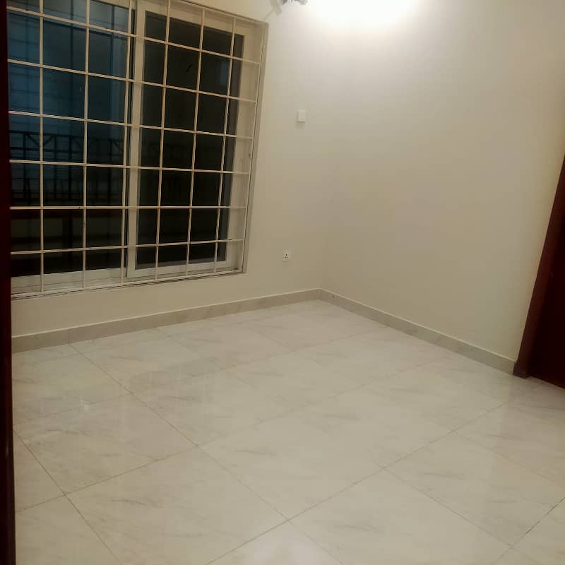 10 Marla upper portion available for rent in sector C1 9