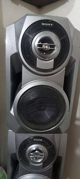 denon Amplifier Avc 1580 and Speakers 6