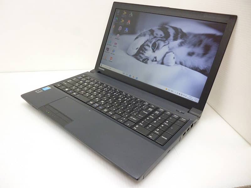 Toshiba Dynabook B554/L i5 (4th generation) 0