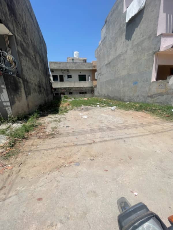 5 Marla Level Plot For Sale In Police Foundation C Block 1