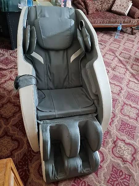 JC Buckman Massage Chair | Full Body Massage Chair 3