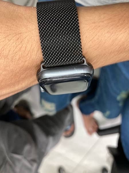 APPLE WATCH SERIES 4 40mm 1