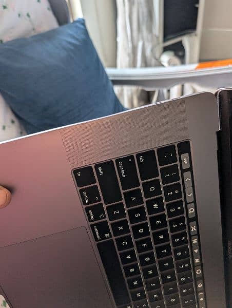 MacBook Pro l 2018 | 32Gb | 256Gb 5