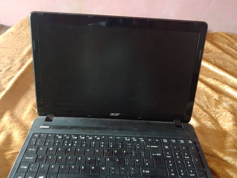 Laptop For sale (intel) Core i3 3