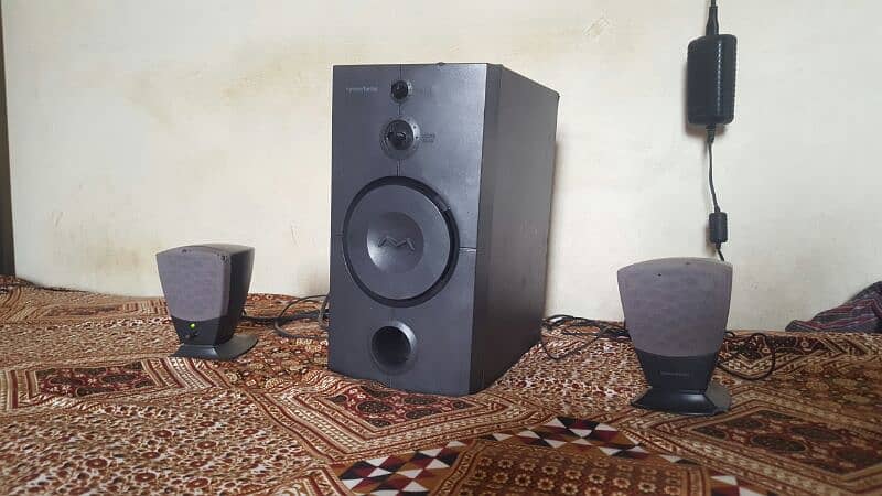Harman Kardon 2.1 Speakers woofer sound system Made by Samsung 0