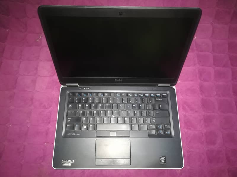 Dell Core i5 4th Gen E7440 0