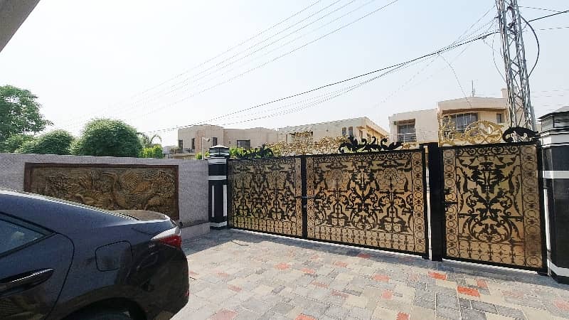 Ready To sale A Corner House 1 Kanal In DHA Phase 4 - Block DD Lahore 6