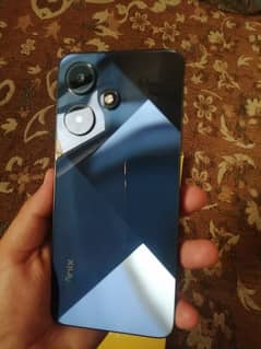 Infinix Hot 30 i