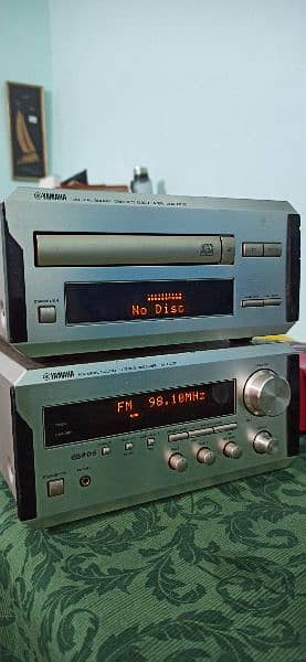 Yamaha   CDX-E200 Natural Sound Stereo Receiver & Compact Disc Player 0