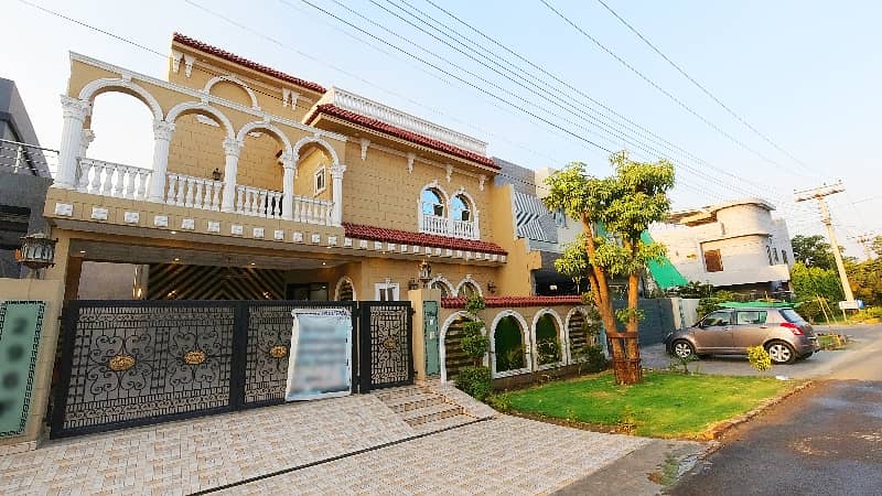 Main Double Road State Life Phase 1 - Block F House Sized 12 Marla For Sale 2