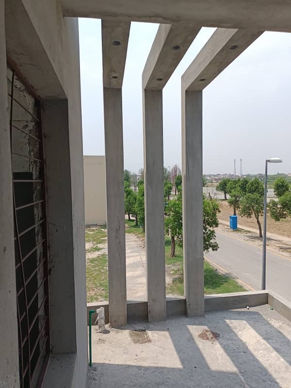 Bahria Orchard Phase 2 Block D 8 Marla Gray Structure For Sale 16