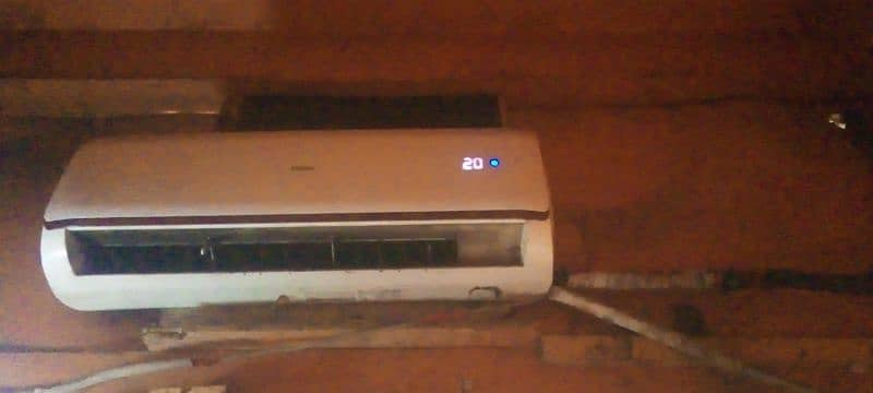 1.5 ton split ac inner haier outer gree 1