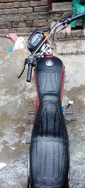 AOA road prince 70cc lush condition bike all documents complete hai 2