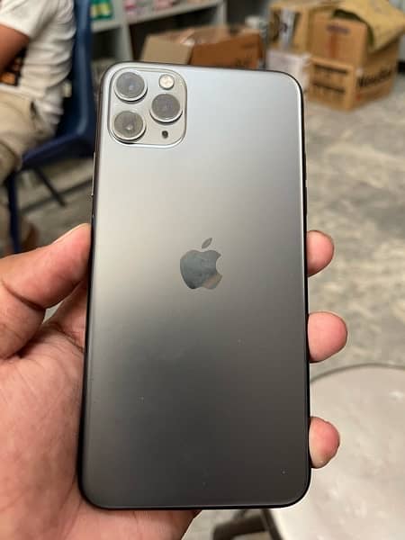 IPHONE 11 PRO MAX PTA APPROVED 1