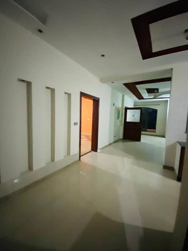 1 Kanal Upper Portion Available In Punjab Society Lahore 9