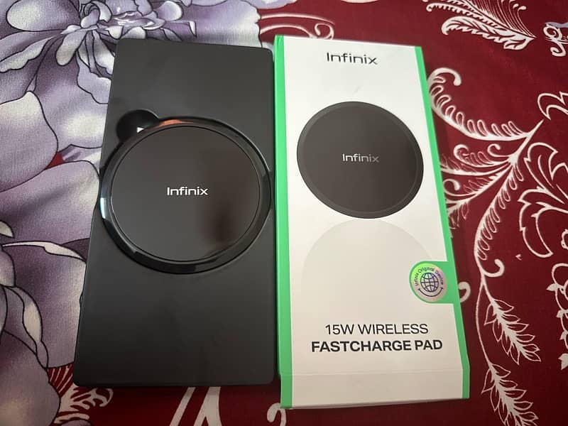 Infinix original 15W wireless charger 0