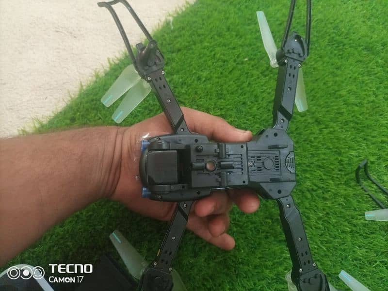 drone S98 camera for sale DC available only Karachi 7