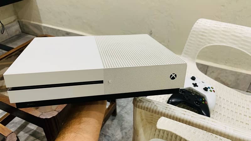 Xbox One S with 3 Games and 2 Wireless Controllers (1 free) 2