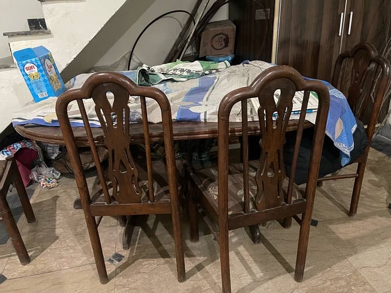 dining table with five chairs 1