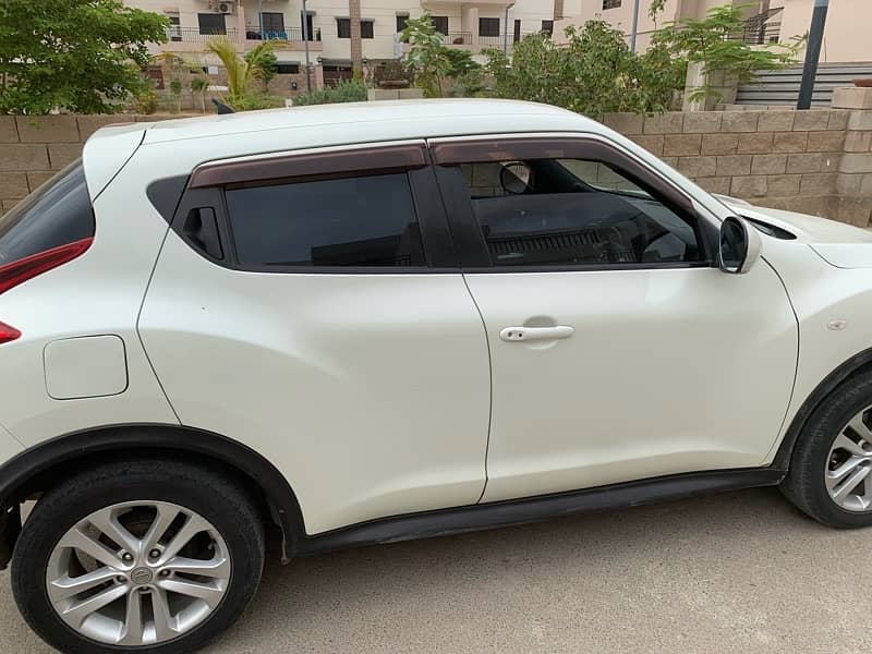 Nissan Juke 2010 4