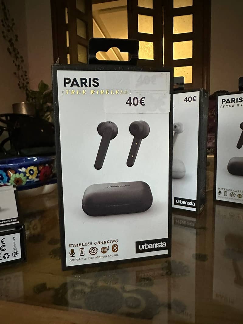 URBANISTA wireless airpods 8