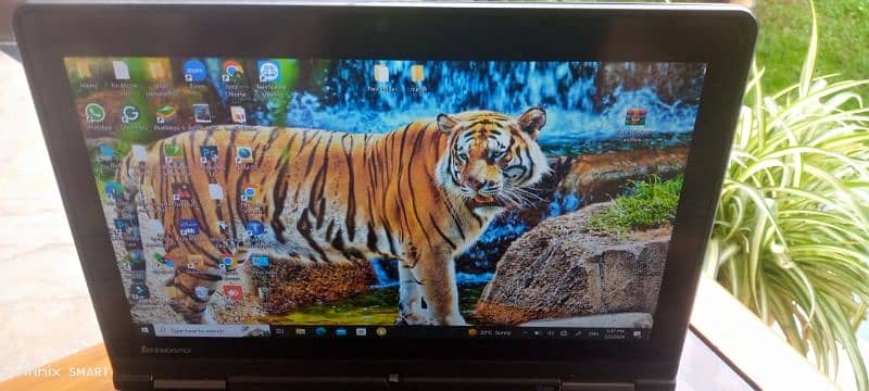 Lenovo Yoga Touch Screen Laptop i5 4th Generation. 3