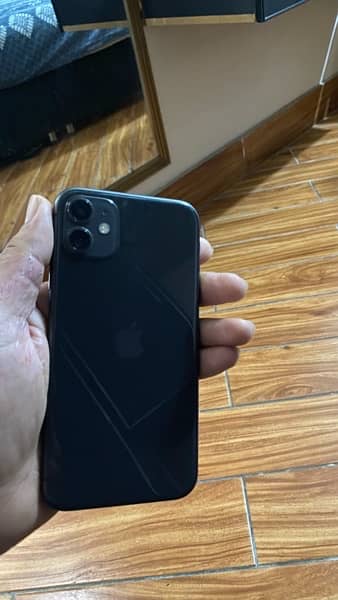 IPHONE 11 /64GB 2