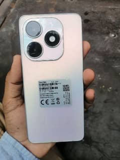 Tecno spark 20 8+8 256 GB 0