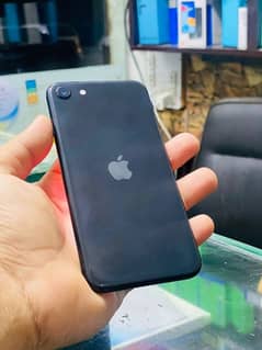 iPhone SE 2020 128 PTA approved 0