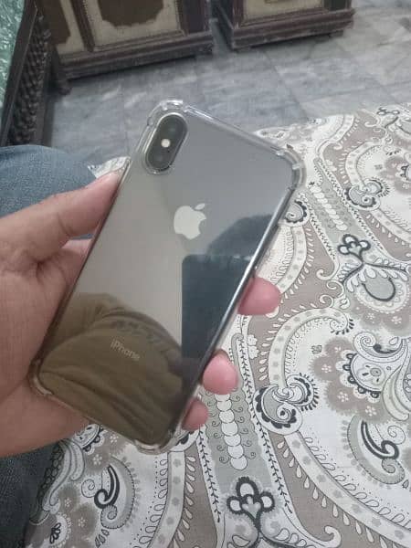 I phone x 64gb 82% bettry PTA approved 2