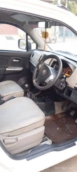 Suzuki Wagon R 2019 1