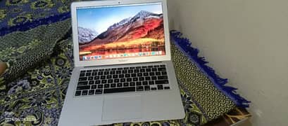 Macbook Air Mid 2012 13" 0