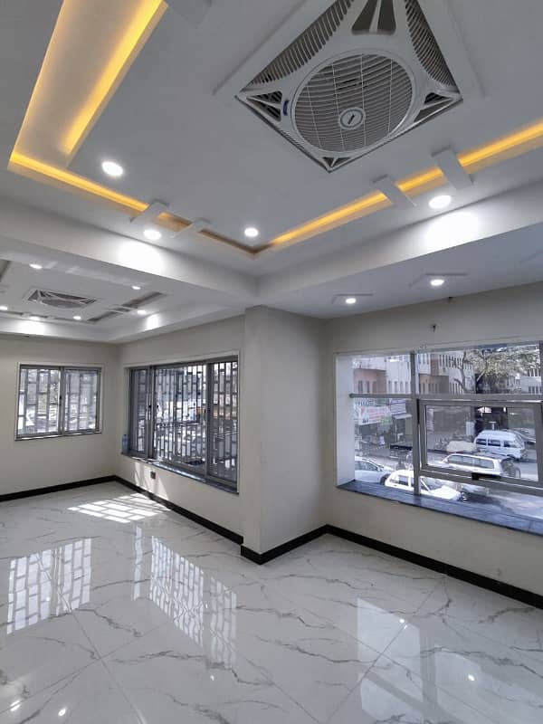 BRAND NEW OFFICE FOR RENT F-8 MARKAZ 18