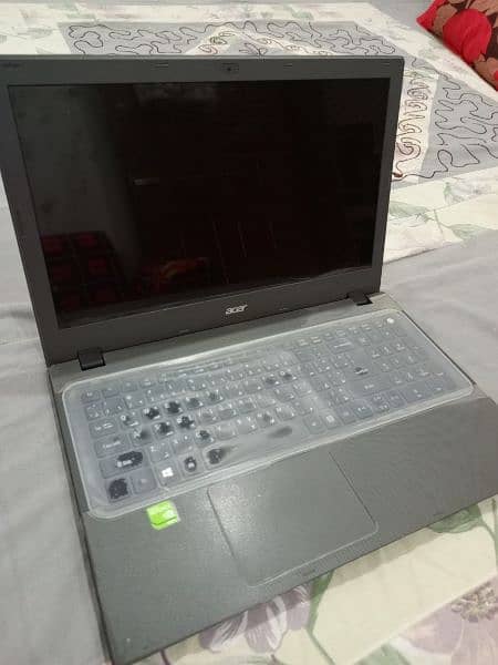 Acer Laptop Core i7 6th Generation 2Gb Graphic Card Installed 1TB ROM 2