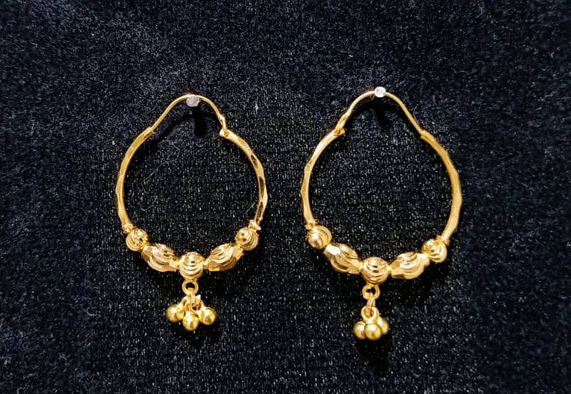 Gold Earrings 1