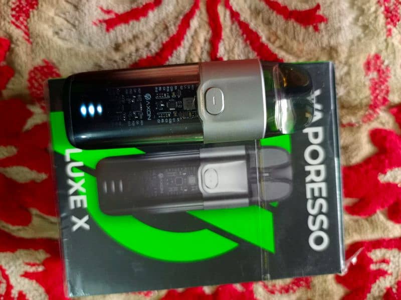 Vaporesso Lux X brand new condition extra sheet lage ha upar 1