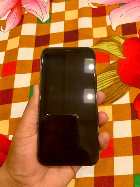 iphone 11 pro (pta approved) 64 gb 5