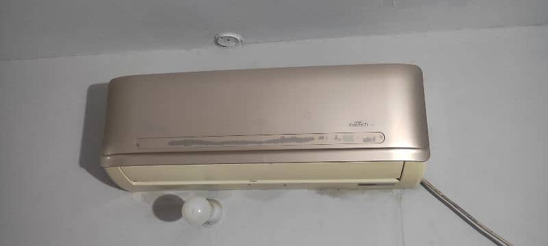 orient split ac invertech series. 1