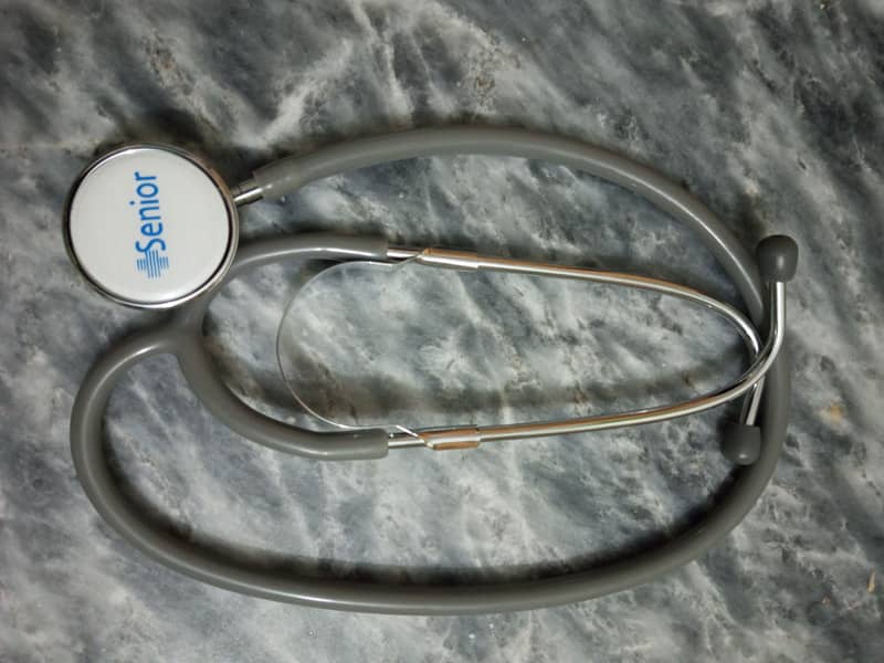BP apparatus (believia brand) and stethoscope(senior brand) 3