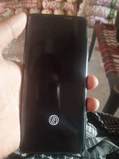 one plus 7t pro 10/10 single Sim is num pr rabta Kara 3331951570