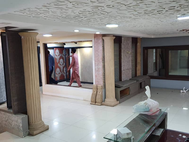 Office Mezzanine Floor For Rent In Jami Commercial Area 14