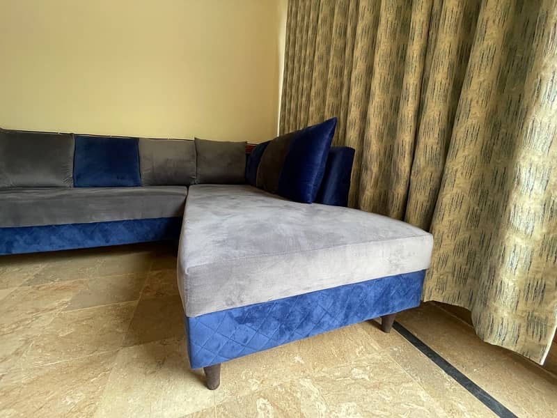 8 seater L shape  sofa set in excellent condition for sale 0