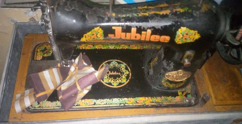 Jubilee Sewing machine 7