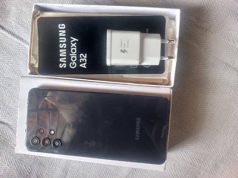 Samsung a32 with box and charger contact 0321 7758681 0