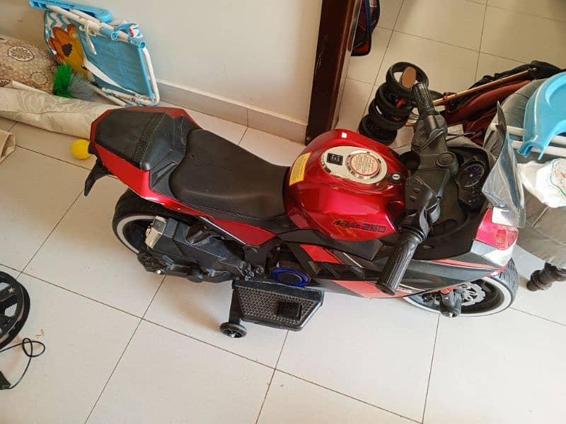 kids Electric new bike excellent Condition 1