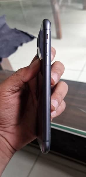 Iphone 11 PTA Approved 2