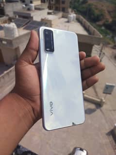 Vivo y20 sirf bord kharab hai baqi saet bilkol ok hai 0